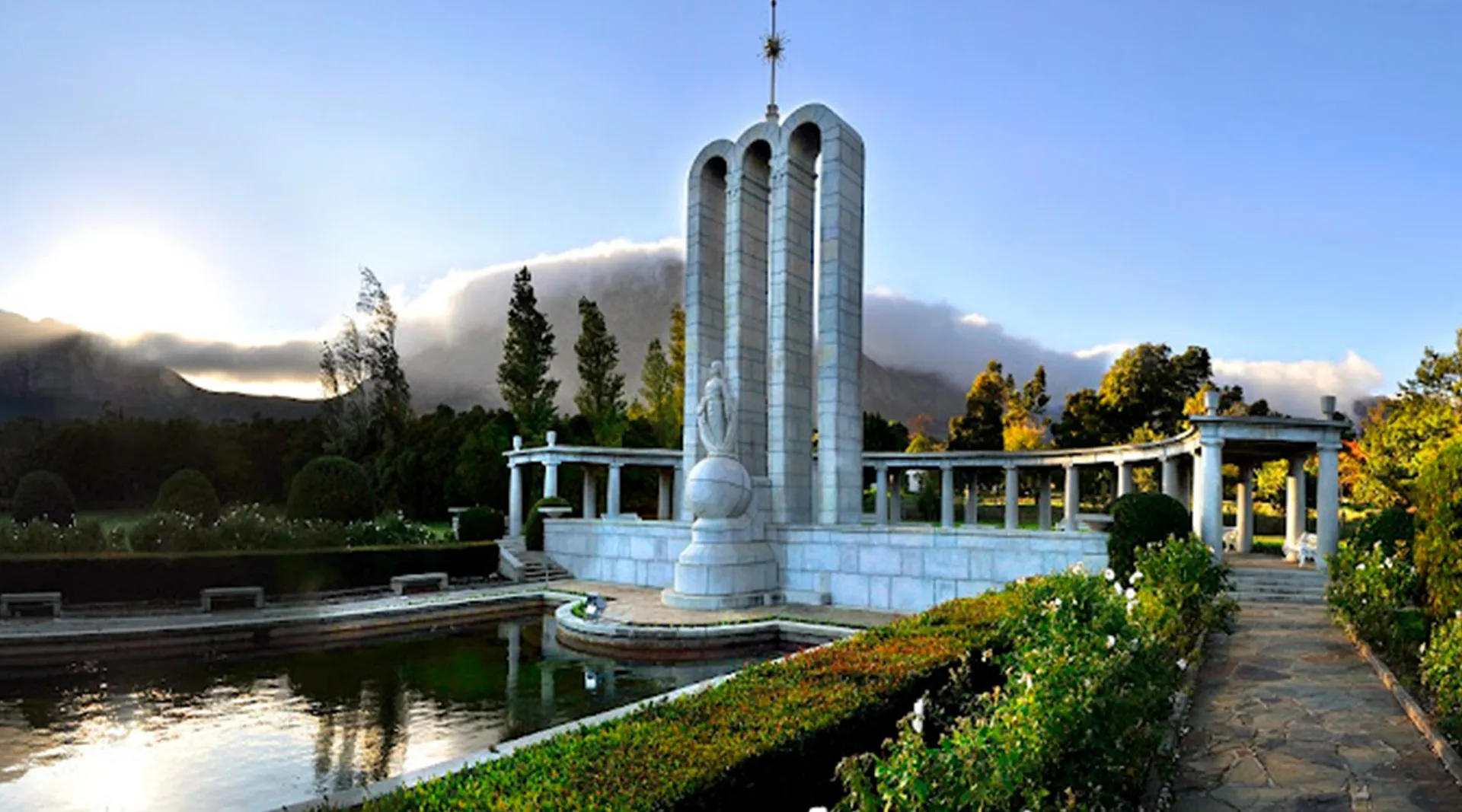 GoTrip-Go-Franschhoek-Tour-2 GoTrip-Go-Franschhoek-Tour-2