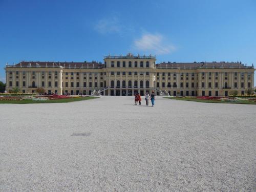 Vienna Castle Schönbrunn (1)